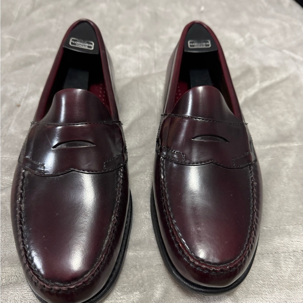 G.H. Bass Weejuns Larson Leather Penny Loafers 
👞 NWOT